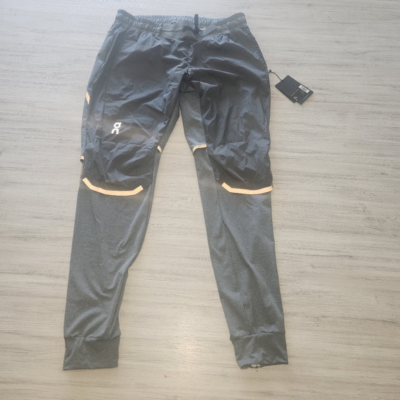 Women's On Cloud Weather Running Pants Black And Gray Size Extra Large New With - Picture 1 of 12